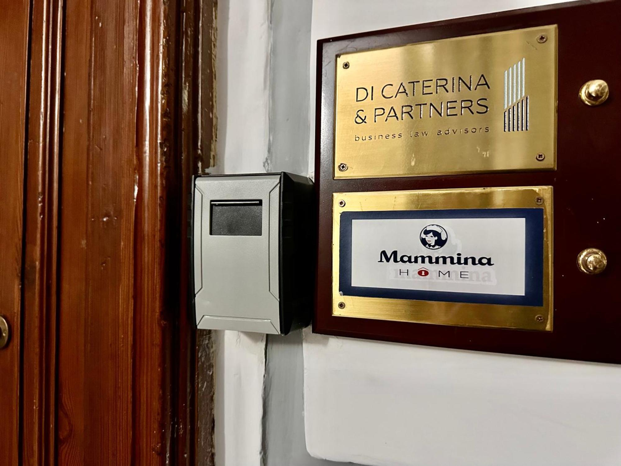Mammina Home Napoli Dış mekan fotoğraf